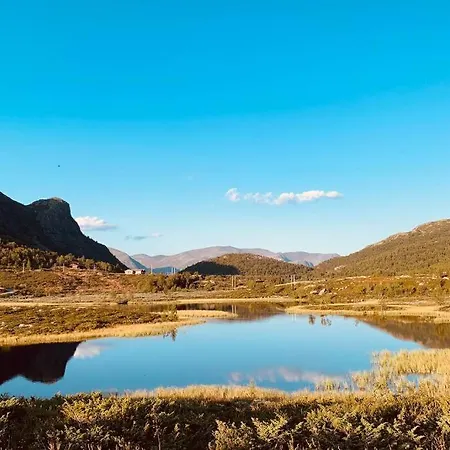 Super Sentral, Flott Og Solrik Leilighet I Sentrum Hemsedal Exterior foto